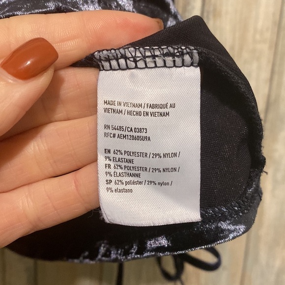 American Eagle outfitters crushed blue velvet off the shoulder Cropped Shirt | S - Picture 7 of 12